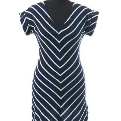 Reserved dresses for women shirts for women trousers for women jackets for women clothes online raincoat blouse for women outlet wholesale cheap clothes clothes stock clothes wholesale outlet