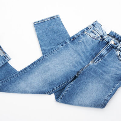 H&M sukienki jeansy bluzki damskie szorty kurtki płaszcze swetry spodnie odzież damska okazje sukienki outwear outlet hurtownia tanich ubrań odzież stock hurtownia outlet HM ubrania