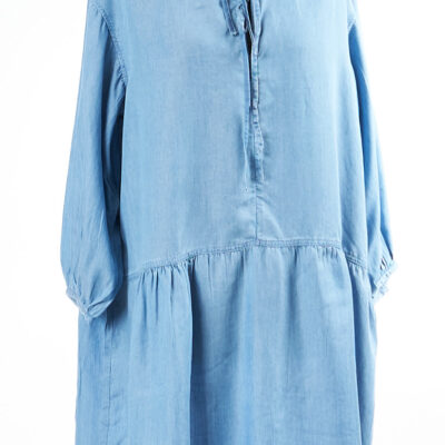 H&M sukienki jeansy bluzki damskie szorty kurtki płaszcze swetry spodnie odzież damska okazje sukienki outwear outlet hurtownia tanich ubrań odzież stock hurtownia outlet HM ubrania