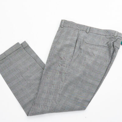 H&M sukienki jeansy bluzki damskie szorty kurtki płaszcze swetry spodnie odzież damska okazje sukienki outwear outlet hurtownia tanich ubrań odzież stock hurtownia outlet HM ubrania