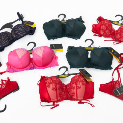 Wonderbra biustonosze bielizna damska bielizna outlet odzież damska tania odzież markowa bielizna hurtownia odzieży outlet