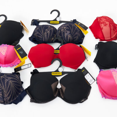 Wonderbra biustonosze bielizna damska bielizna outlet odzież damska tania odzież markowa bielizna hurtownia odzieży outlet