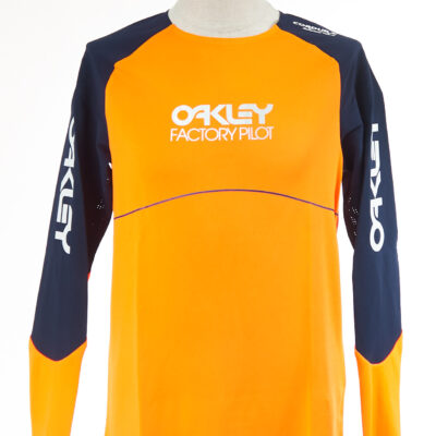 Oakley striukė vyrams sportiniai kostiumai vyrams drabužiai vyrams šortai kelnės marškiniai firminiai rūbai sportiniai drabužiai drabužiai internetu išparduotuvė didmeninė prekyba pigūs rūbai drabužiai stock clothes wholesale outlet