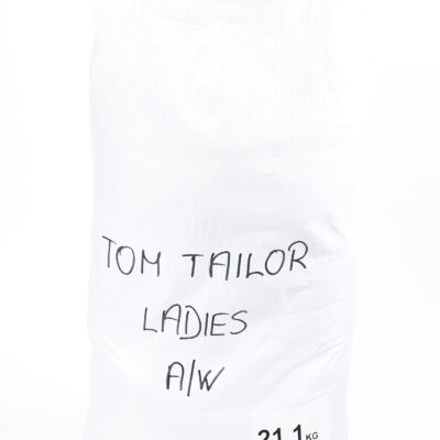 Tom Tailor megztiniai moterims suknelės moterims džinsai moterims striukės moterims palaidinė moterims kelnės moterims drabužiai moterims išparduotuvė didmeninė prekyba pigūs rūbai drabužiai stock clothes wholesale outlet