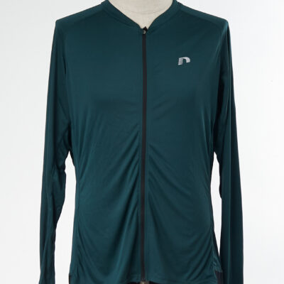 Hummel sportswear jackets for men shirts for women jumpers shorts trousers leggings branded clothing outlet wholesale cheap clothing clothes stock clothes wholesale outlet