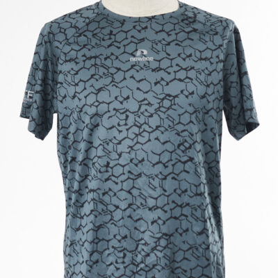 Hummel sportswear jackets for men shirts for women jumpers shorts trousers leggings branded clothing outlet wholesale cheap clothing clothes stock clothes wholesale outlet