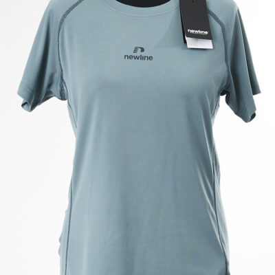 Hummel sportswear jackets for men shirts for women jumpers shorts trousers leggings branded clothing outlet wholesale cheap clothing clothes stock clothes wholesale outlet