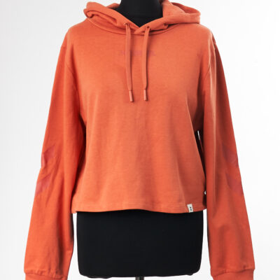 Hummel sportswear jackets for men shirts for women jumpers shorts trousers leggings branded clothing outlet wholesale cheap clothing clothes stock clothes wholesale outlet