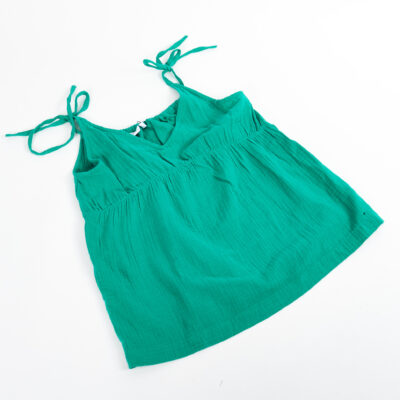 rochii pentru femei bluze pentru femei cămăși pentru femei blugi pentru femei pantaloni pentru femei haine pentru femei outlet en-gros haine ieftine haine haine stoc haine en-gros outlet