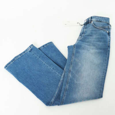 Opus sukienki online bluzki damskie spodnie damskie jeansy damskie odzież damska outlet hurtownia odzieży damskiej tanie ubrania odzież hurtownia odzieży outlet