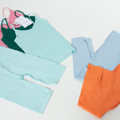 TheJoggConcept odzież damska sukienki koszule bluzki spodnie jeansy szorty swetry bluzy odzież sportowa odzież online markowa odzież outlet, hurtownia, tania odzież, odzież, hurtownia odzieży, outlet